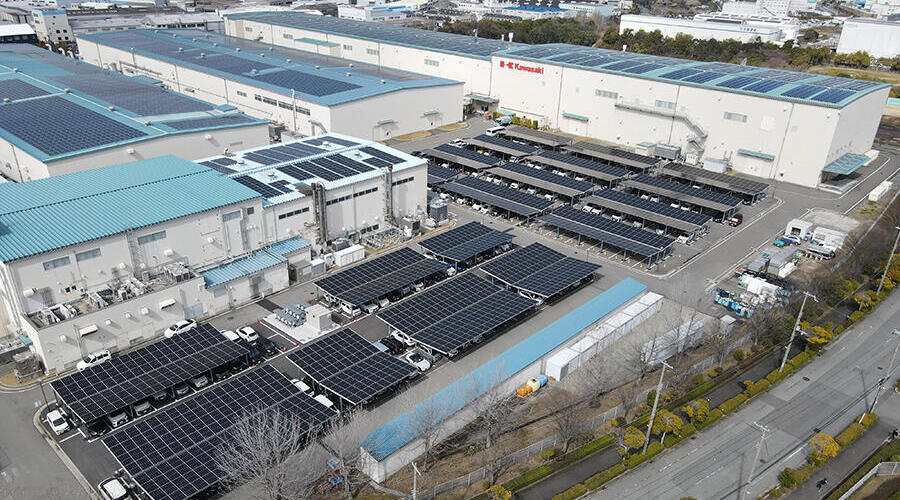 川崎重工西神工場において「ソーラーカーポート」を活用した寄付型